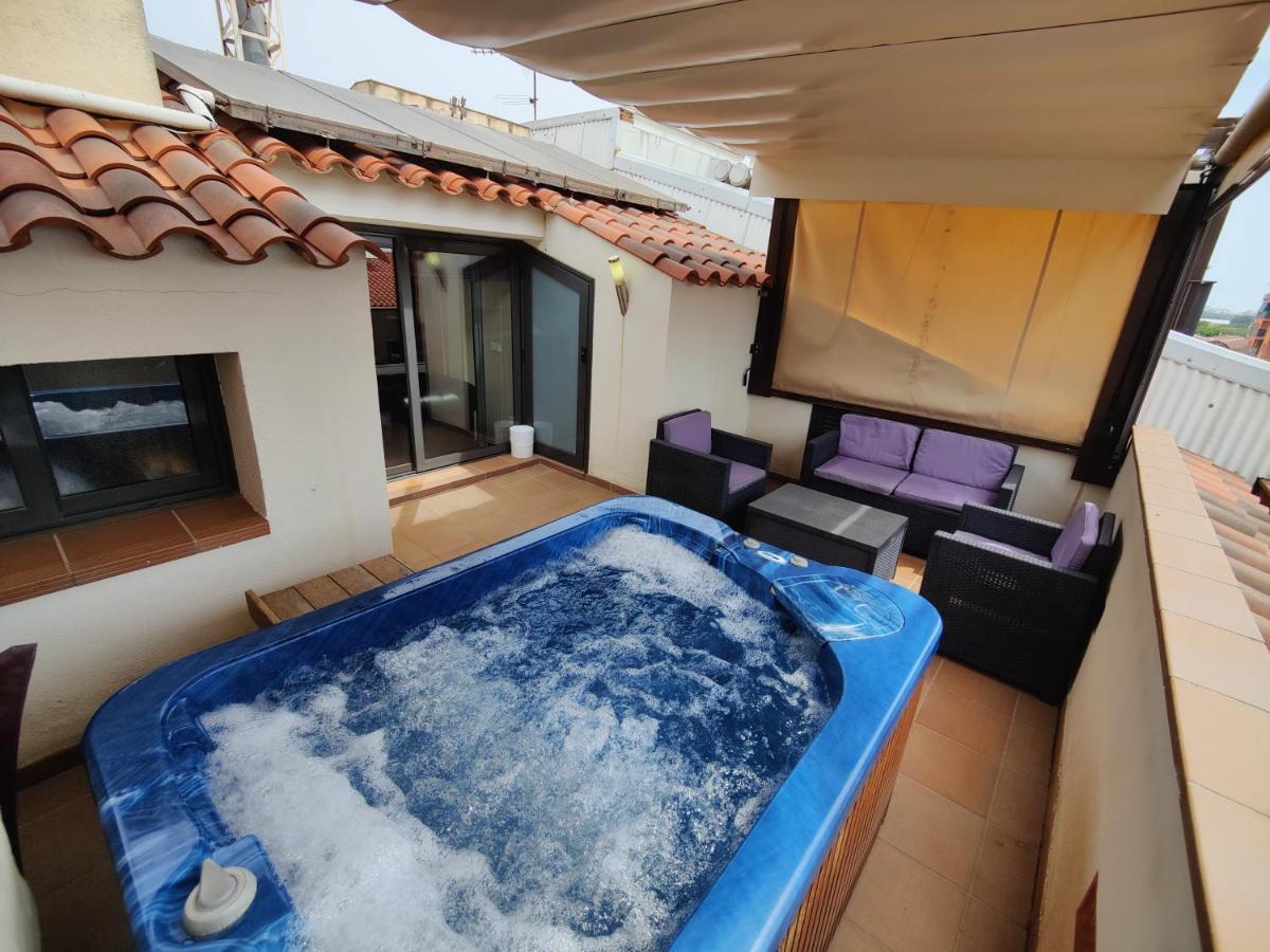 Hostal Manel Pineda de Mar Extérieur photo